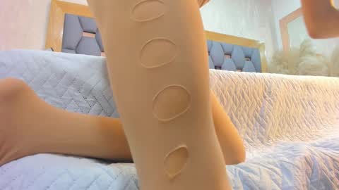 crystal_sm online show from 02-12-26, 03:23