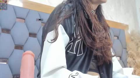 crystal_sm online show from 03-02-26, 03:09