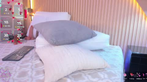 Chris online show from 04-08-26, 08:42