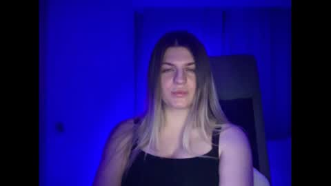 crystalblush01 online show from 03-28-26, 07:35