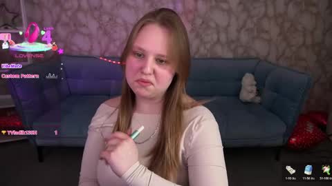 crystallpaws_ online show from 04-21-26, 06:09