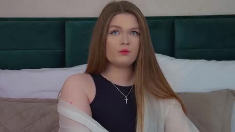 Crystal online show from 02-24-26, 06:06