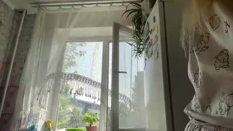 crystalstipp online show from 06-24-26, 05:39