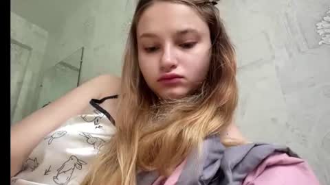 crystalstipp online show from 08-02-26, 08:57