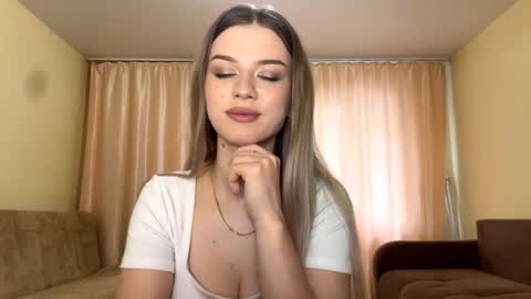 Jesi online show from 04-29-26, 06:17