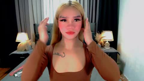 bea takashi  online show from 04-21-26, 09:37