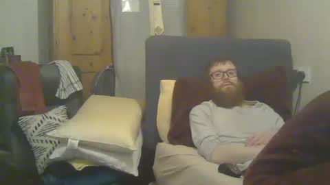 Snapshot of cs014g8493 chatting on 04-23-26, 12:12 chris online show from 04-23-26, 12:12