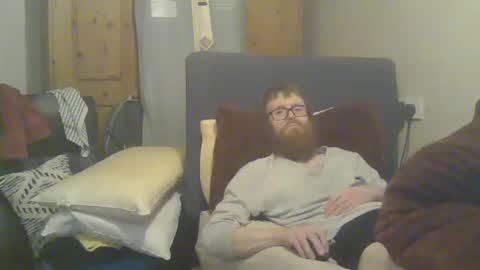 Snapshot of cs014g8493 chatting on 04-25-26, 12:46 chris online show from 04-25-26, 12:46