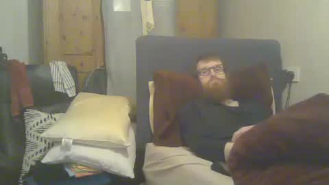 Snapshot of cs014g8493 chatting on 04-29-26, 12:27 chris online show from 04-29-26, 12:27