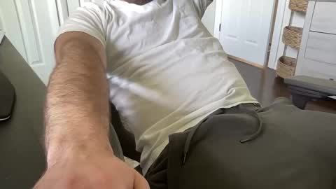 cuckgriff23 online show from 04-22-26, 06:20