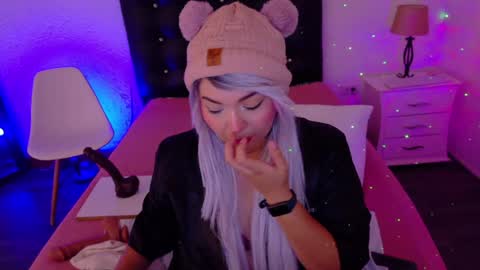 Snapshot of cuckoldlover69_ chatting on 01-18-25, 07:48 cuckoldlover69_ online show from 01-18-25, 07:48