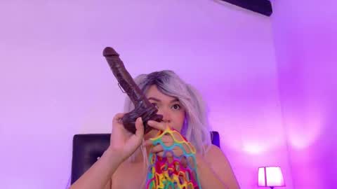 Snapshot of cuckoldlover69_ chatting on 02-11-25, 06:40 cuckoldlover69_ online show from 02-11-25, 06:40