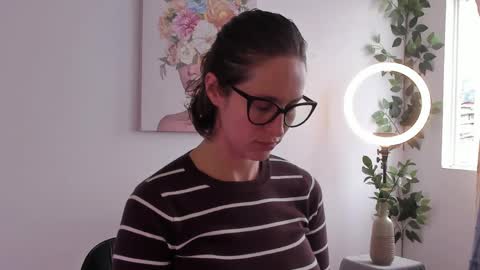 Leonela online show from 03-29-26, 08:31