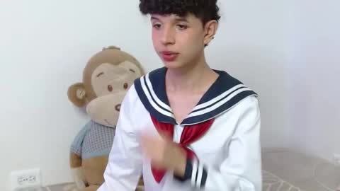 Cuddly online show from 09-10-25, 06:13