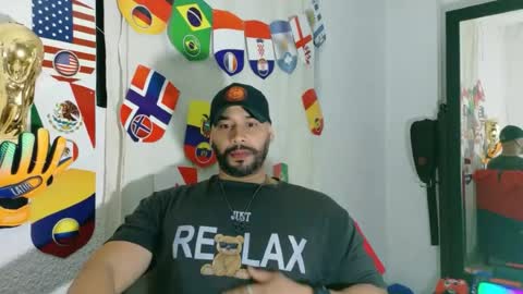 Snapshot of culoculito341910 chatting on 06-25-26, 09:47 bebe online show from 06-25-26, 09:47
