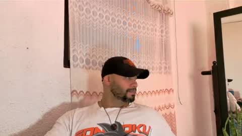 Snapshot of culoculito341910 chatting on 07-24-26, 07:56 bebe online show from 07-24-26, 07:56