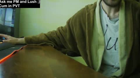 Snapshot of culonudo23 chatting on 03-02-25, 10:27 Leo online show from 03-02-25, 10:27