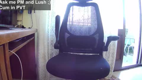 Snapshot of culonudo23 chatting on 09-20-25, 09:21 Leo online show from 09-20-25, 09:21