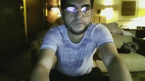 Snapshot of culturalclash1985 chatting on 11-12-25, 09:53 culturalclash1985 online show from 11-12-25, 09:53