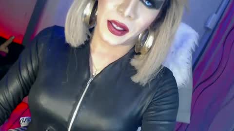 Snapshot of cum_4youbaby chatting on 06-12-26, 05:12 CUMMELA SLUTI online show from 06-12-26, 05:12