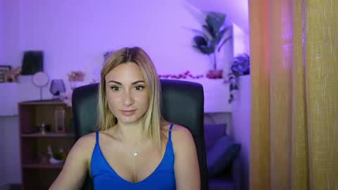 Cum with sarah online show from 06-09-26, 01:23