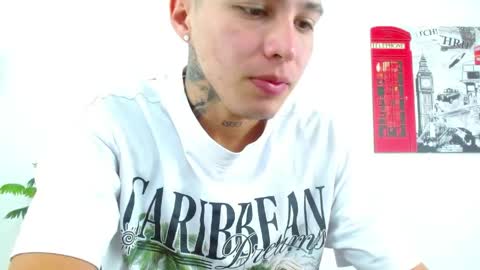 cumandres online show from 04-20-26, 02:53