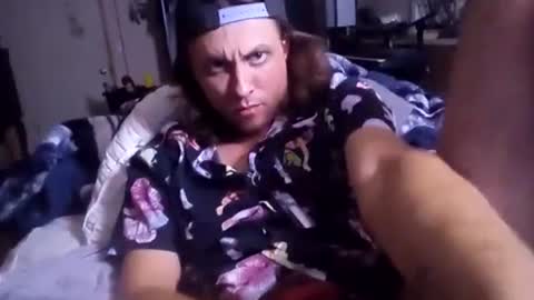 Snapshot of cumfetishswallower chatting on 09-27-25, 04:06 cumfetishswallower online show from 09-27-25, 04:06