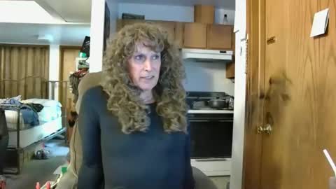 Snapshot of cumfornikki chatting on 05-16-26, 01:21 Nikki online show from 05-16-26, 01:21