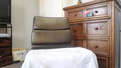 Snapshot of cummfights chatting on 12-12-24, 06:10 Charlie Mitchell   online show from 12-12-24, 06:10