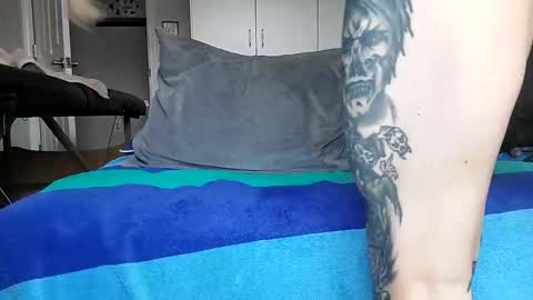 Charlie Mitchell   online show from 02-03-26, 05:07