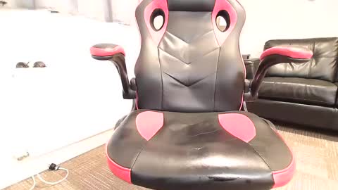 Snapshot of cummichael87 chatting on 03-09-25, 01:59 MichellCock online show from 03-09-25, 01:59