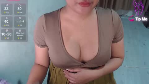 Snapshot of cumming_layxx chatting on 10-12-25, 05:34 alay online show from 10-12-25, 05:34
