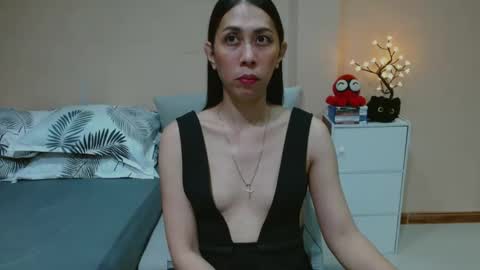 Leah Vergara online show from 04-03-26, 11:41