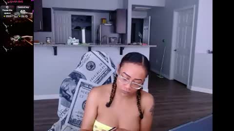 Nia Reese online show from 06-10-26, 08:30