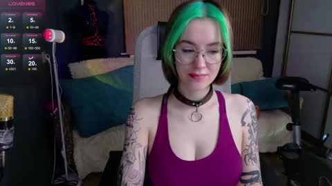 CUMpotikEve online show from 10-24-25, 03:58