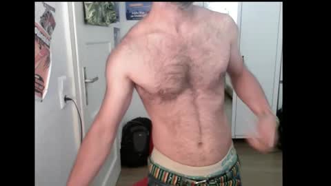 Snapshot of cumshow_x chatting on 09-14-25, 08:41 Cumshow online show from 09-14-25, 08:41