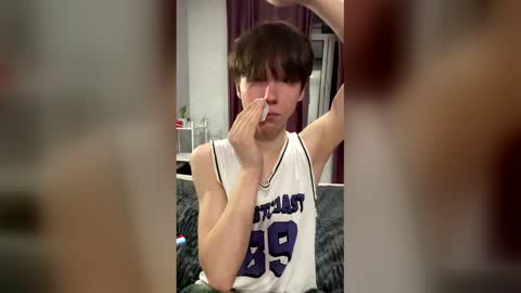 cumte_boy online show from 12-21-25, 03:30