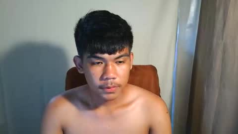 Snapshot of cumven chatting on 10-19-25, 03:12 Ven online show from 10-19-25, 03:12