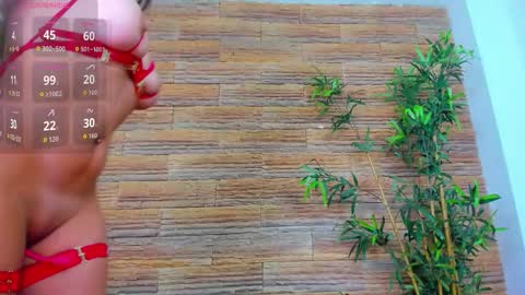 cupcake_izzy online show from 11-30-25, 04:16