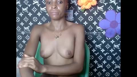 Snapshot of cupidxdoll chatting on 02-07-25, 11:34 cupidxdoll online show from 02-07-25, 11:34