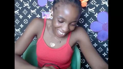 Snapshot of cupidxdoll chatting on 02-11-25, 01:20 cupidxdoll online show from 02-11-25, 01:20