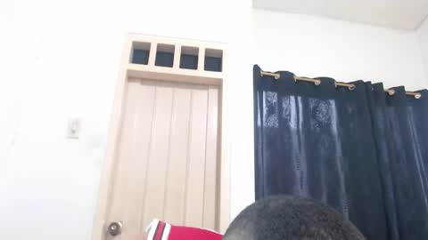 dominic and julieta... independent models online show from 04-23-26, 12:15