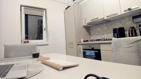 maria  alex online show from 06-22-26, 01:29