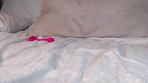 Jessy online show from 01-05-26, 05:38