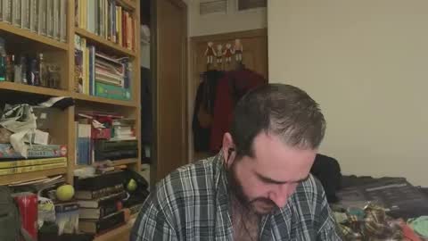 curiosillo1983 online show from 01-10-26, 05:20