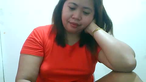 Snapshot of curious_girl247 chatting on 01-17-25, 08:11 curious_girl247 online show from 01-17-25, 08:11