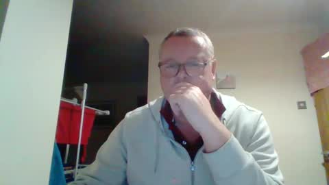 curiousax77 online show from 02-21-25, 06:37