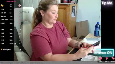 curious couple online show from 02-17-25, 05:10