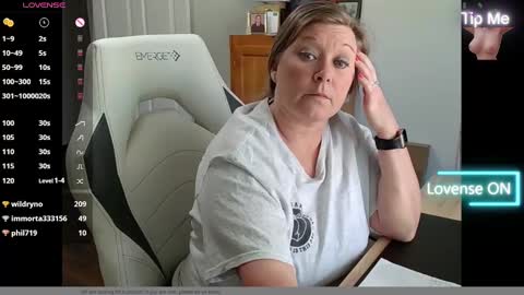 curious couple online show from 02-26-25, 06:43