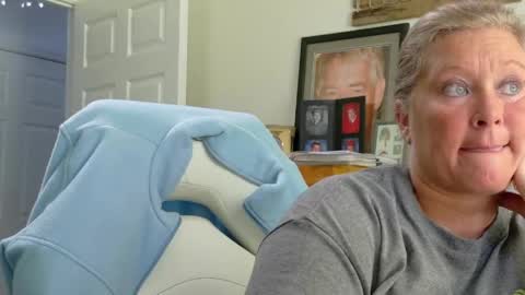 curious couple online show from 06-02-26, 05:26